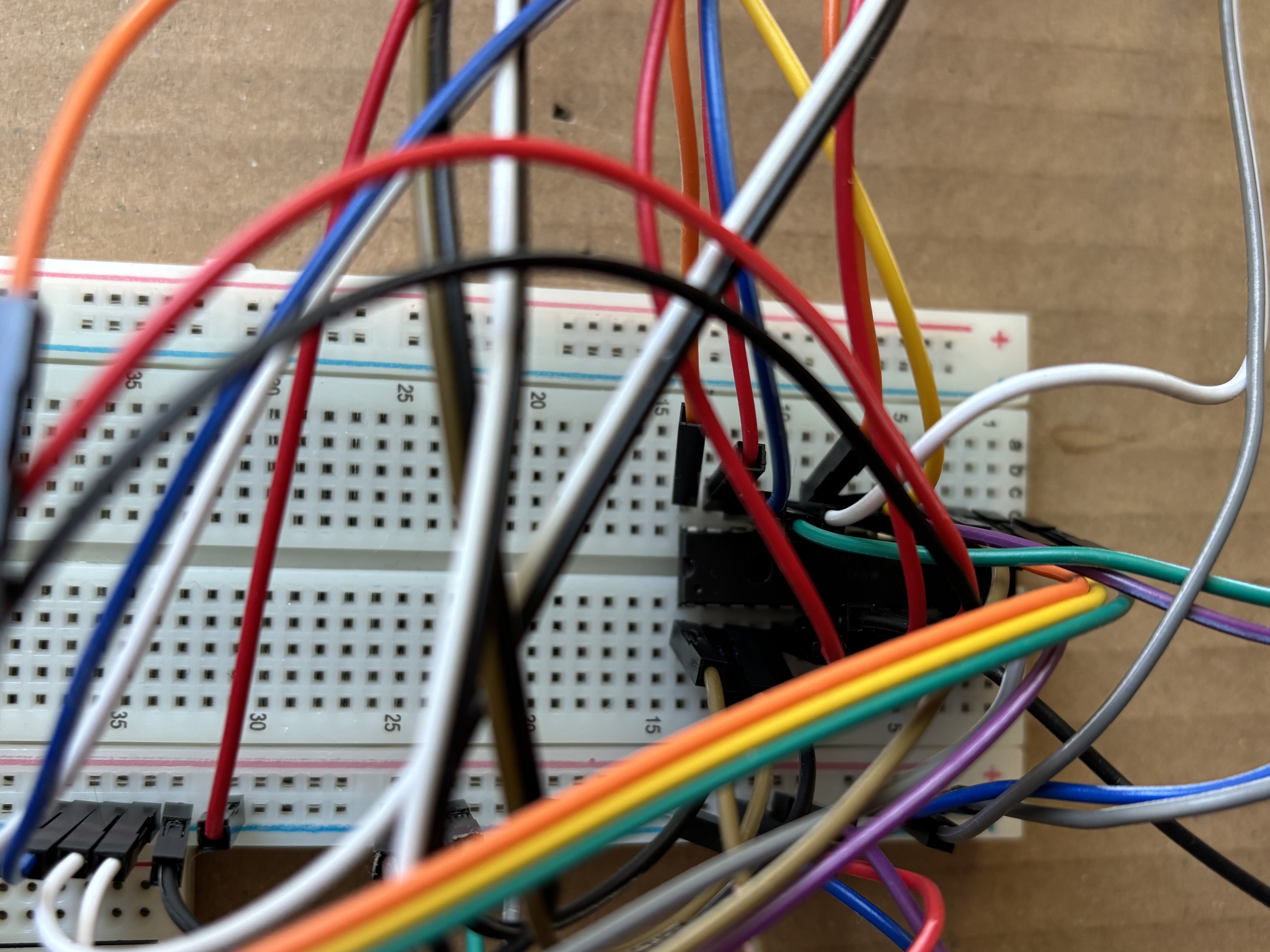 Close up on messy wiring pt.2